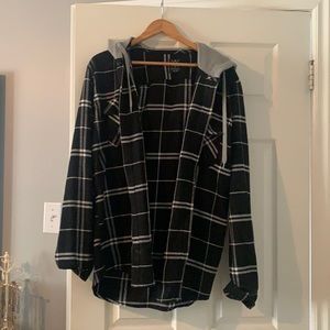 Plaid Longsleeve size XL